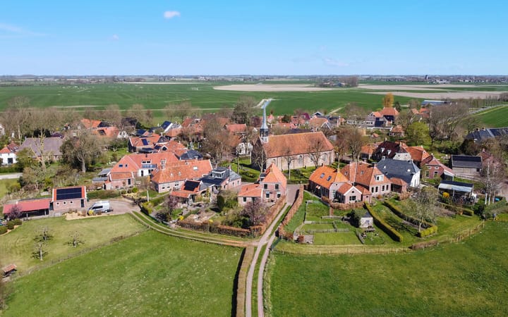 Kerkstraat 14 in Niehove Foto