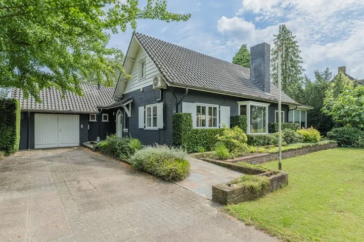 Kerkstraat 15 Haaren