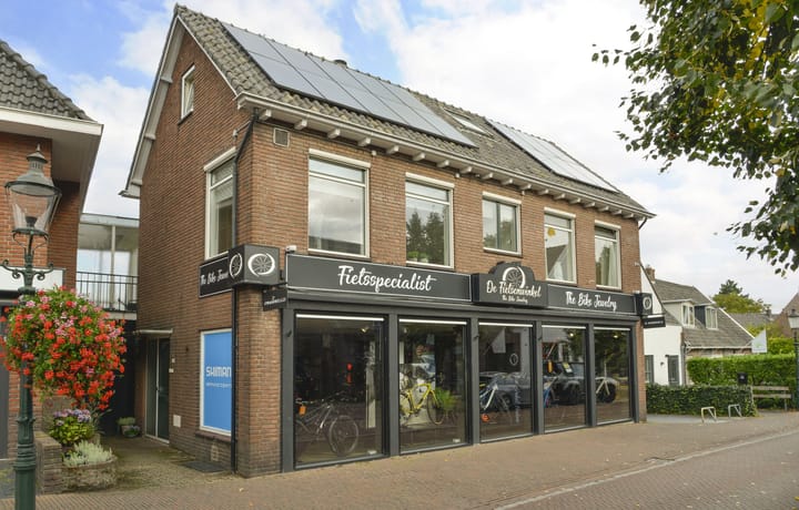 Kerkstraat 25 in Huizen foto