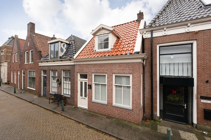 Kerkstraat 28 en Bolsward foto