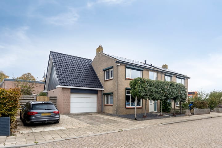 Kerkstraat 3 in Grijpskerke Foto