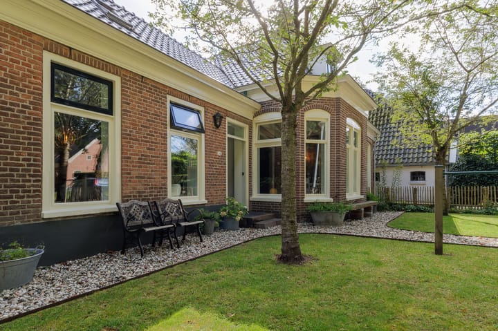 Kerkstraat 36 in Zuidlaren photo