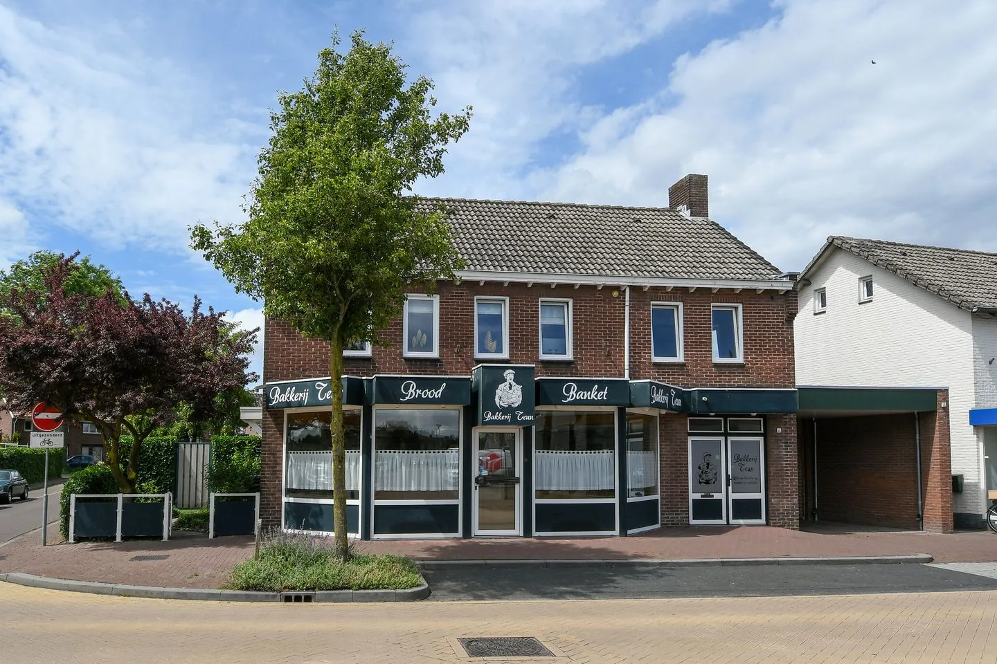 Kerkstraat 54 en Panningen