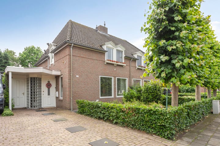 Kerkstraat 74a in Asten Foto