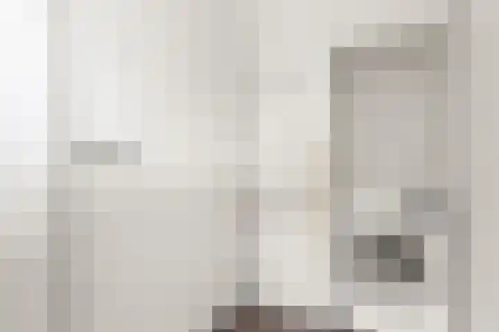 Kerkuil 2 Bergen L thumbnail 15