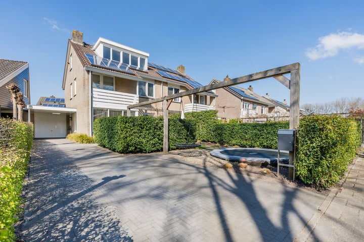 Kerkweg 15 in Zwolle Foto