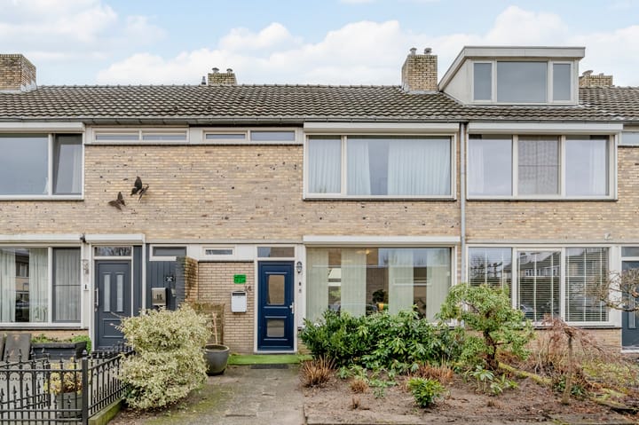 Kerselaar 14 dans Geldrop photo