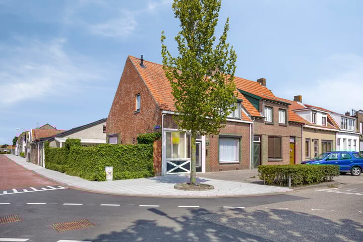 Kersenlaan 21 in Hoofdplaat Foto