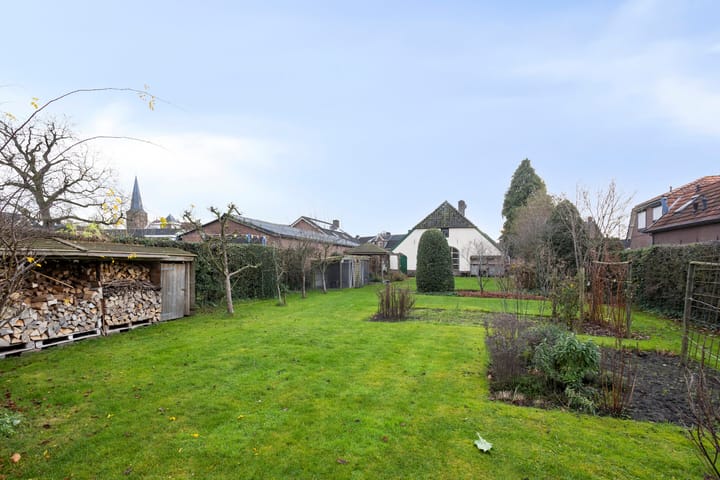 Photo of property Kervelseweg 6, Hengelo (Gld)