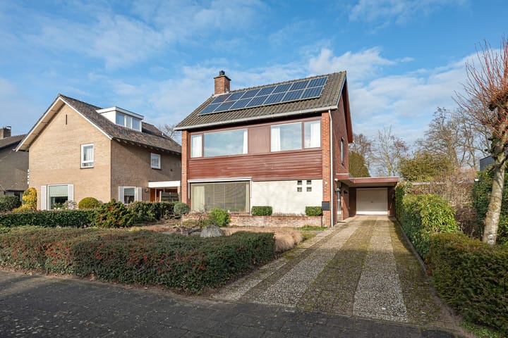 Kievitstraat 9 in Delden