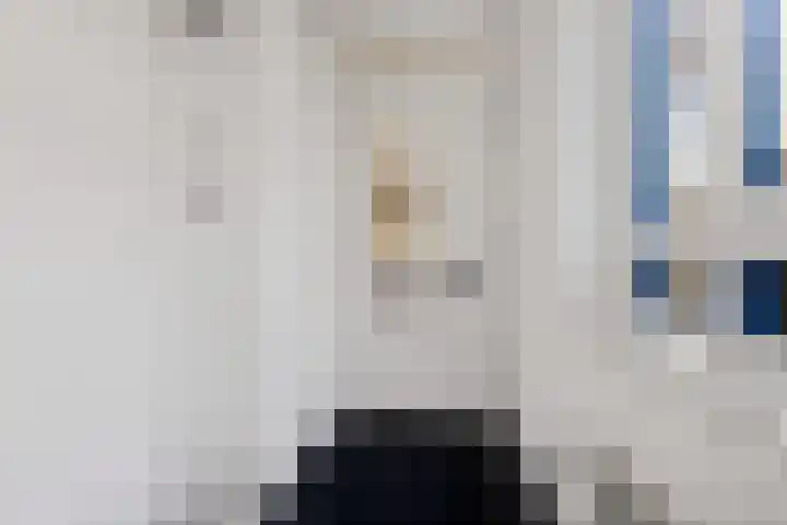 Kim 12 Baarn thumbnail 6