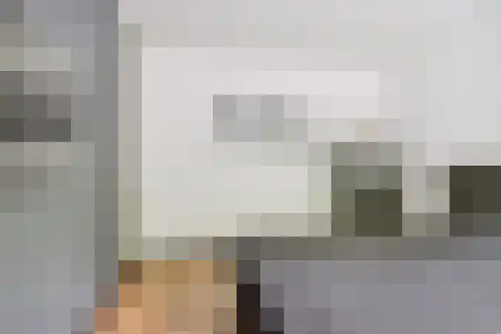 Klagerstuin 34 Zwaag thumbnail 17