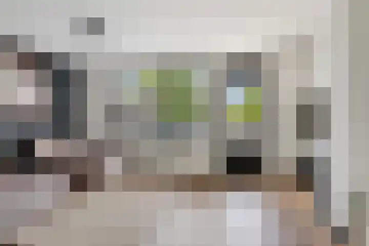 Klagerstuin 34 Zwaag thumbnail 4