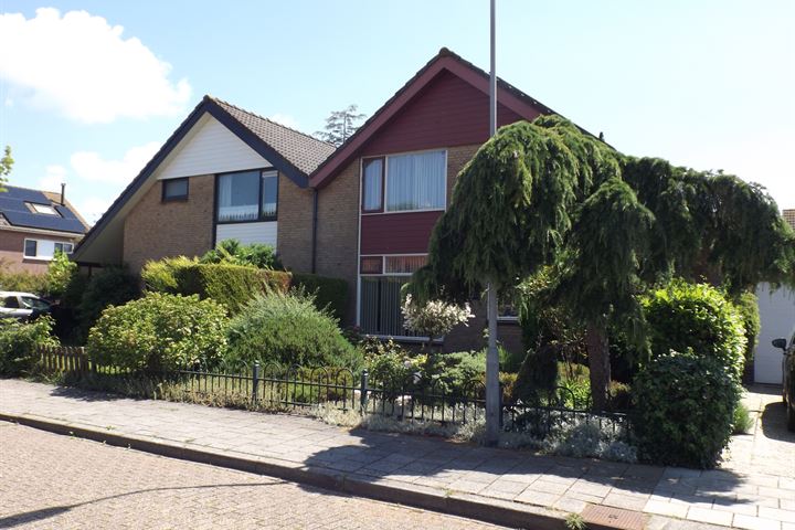 Klaproosstraat 10 in Scharendijke Foto