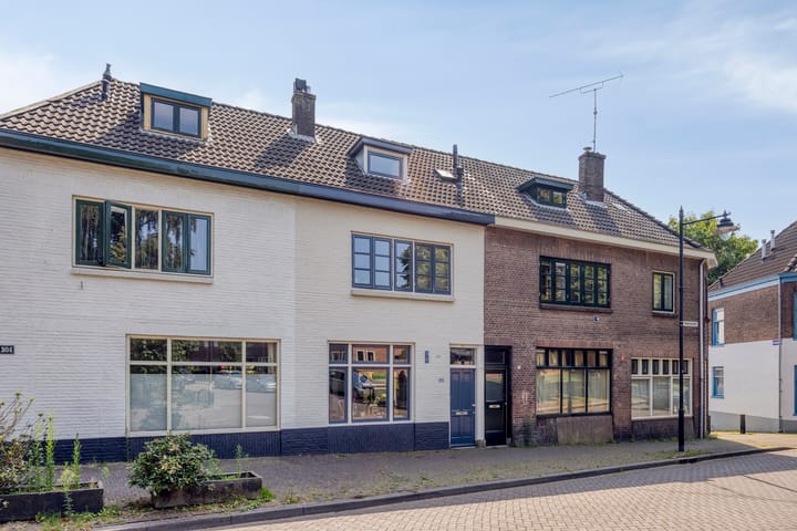 Klarendalseweg 305 in Arnhem Foto