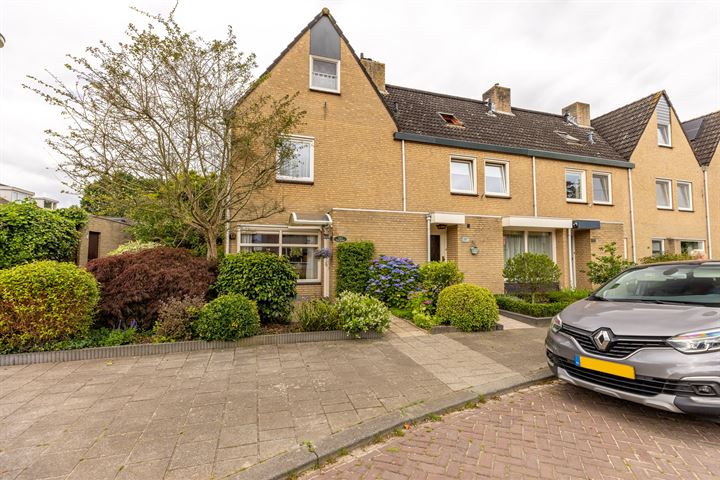 Photo of property Klaroenring 181, Etten-Leur