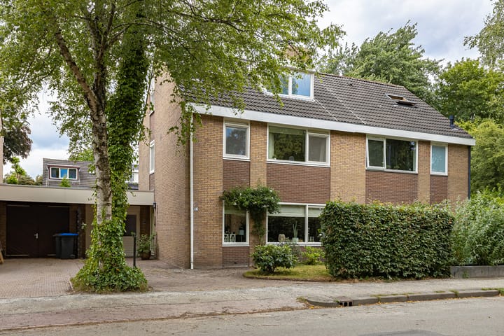 Klaverlaan 42 dans Haren Gn photo