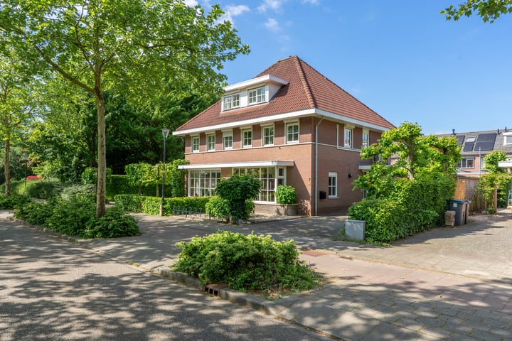 Klein Rome 7 in Bemmel Foto