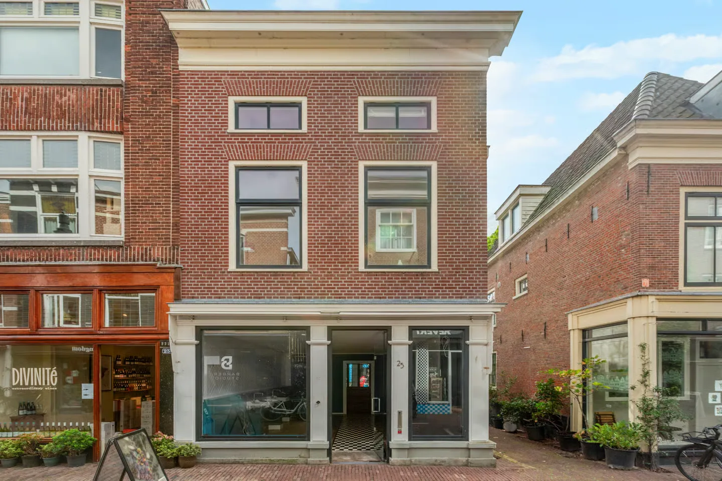 Kleine Houtstraat 25 in Haarlem
