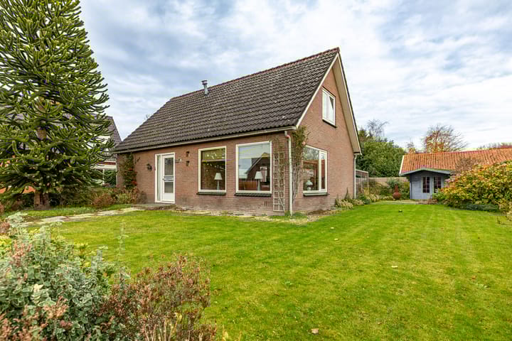 Kleinemeersterstraat 151 in Sappemeer photo