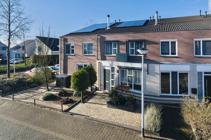 Klimopberg 55 in Roosendaal