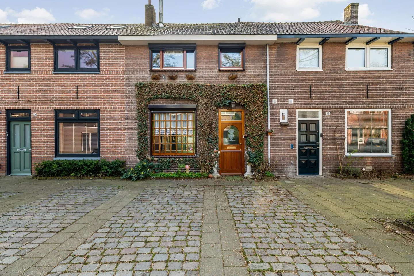 Klimopstraat 18 en Breda