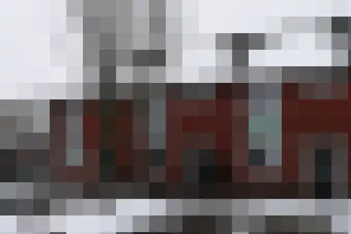 Klompenmaker 7 Groesbeek thumbnail 6