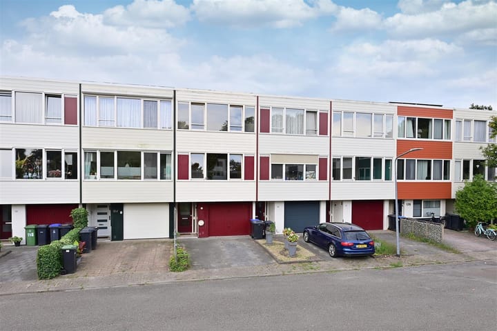 Kloosterlaan 182 dans Hilversum photo