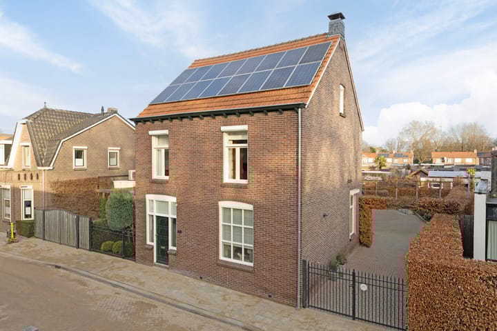 Photo of property Kloosterstraat 13, Weert