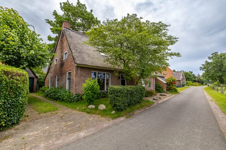 Kloosterstraat 9 en Eext foto