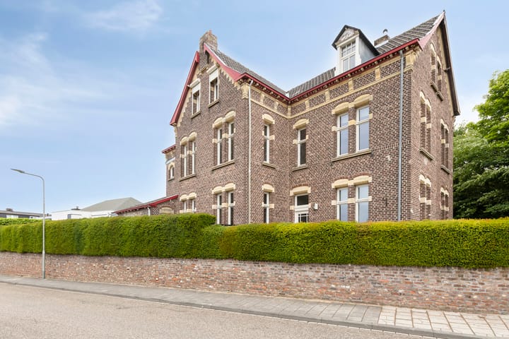 Kloosterweg 1 en Valkenburg foto