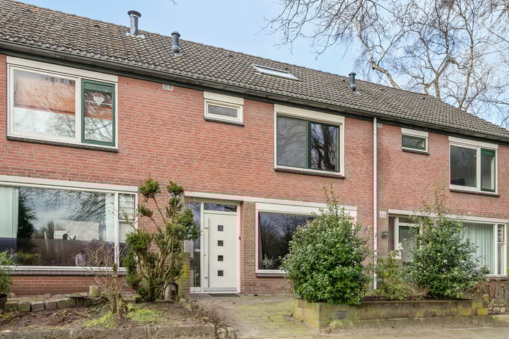 Kneppelhoutpad 14 in Hengelo photo