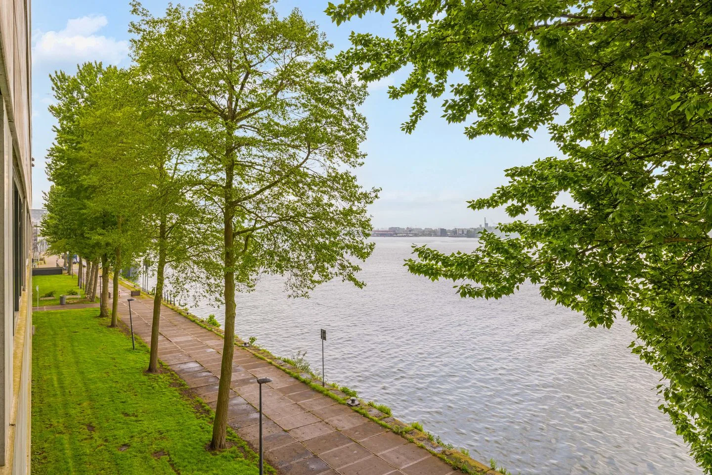 KNSM-laan 583 Amsterdam thumbnail 31