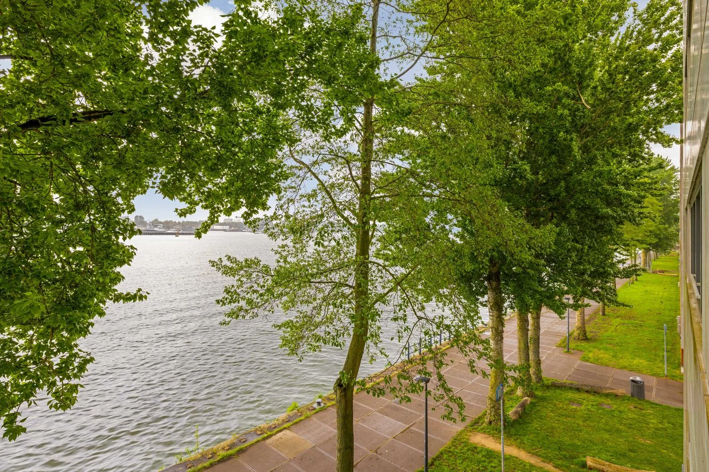 KNSM-laan 583 Amsterdam thumbnail 32