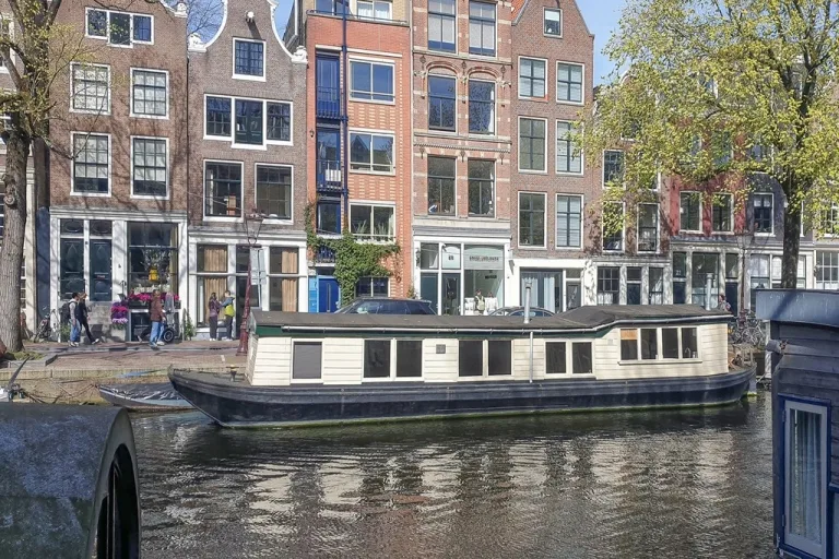 Team photo of Kok Woonbotenmakelaar BV