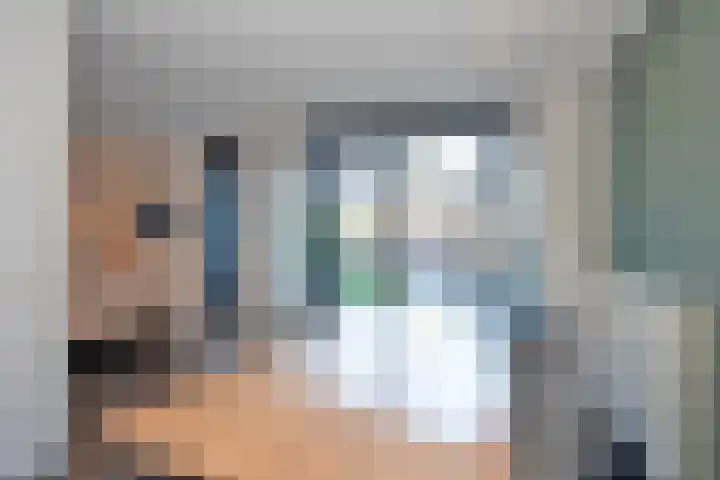 Kokerjuffer 15 Hengelo thumbnail 15