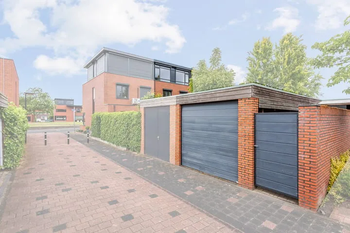 Kokerjuffer 22 Hengelo thumbnail 17