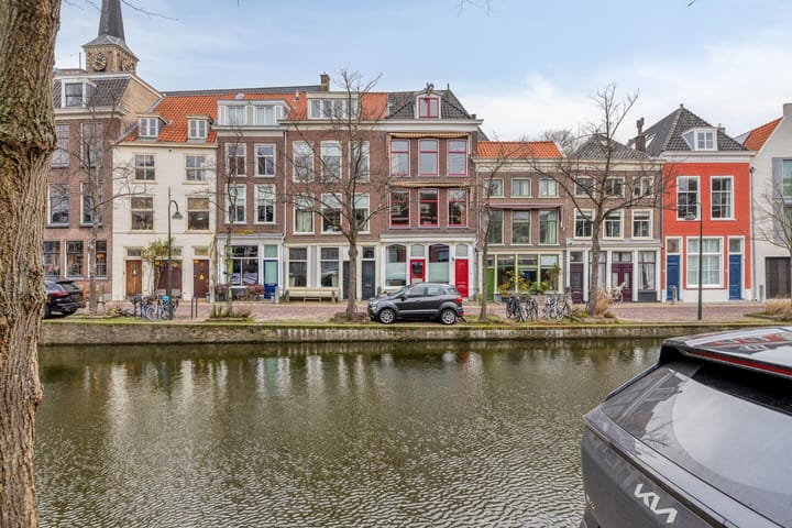 Kolk 12 dans Delft photo