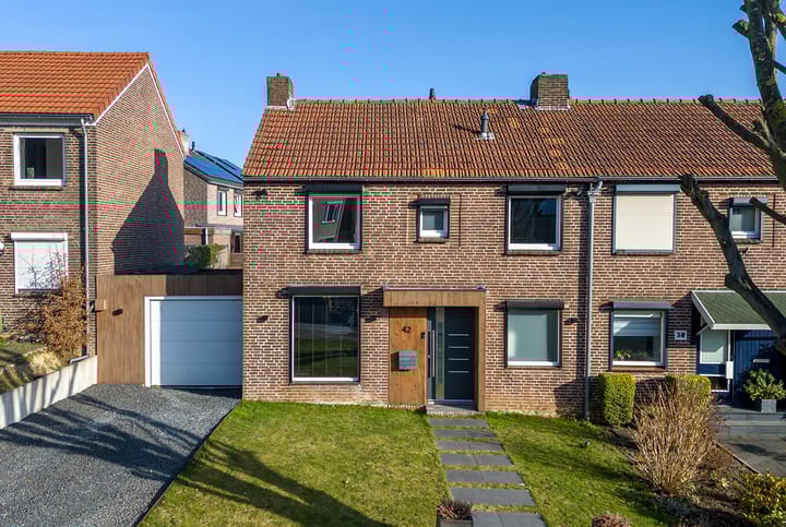 Kommerveldlaan 42 in Eygelshoven photo