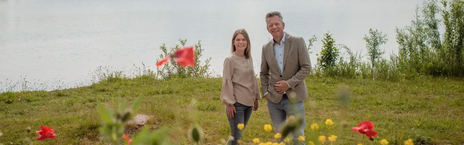 Team photo of KOMWONEN makelaars