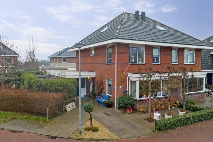 Photo of property Koningin Beatrixlaan 48, Slootdorp