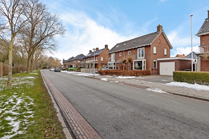 Photo of property Koningin Julianalaan 22, Delfzijl