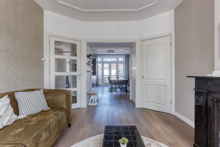 Koningin Wilhelminalaan 179 in Voorburg Foto