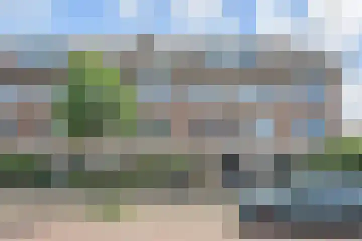 Koningin Wilhelminalaan 192 in Voorburg