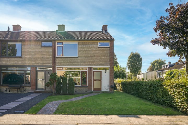 Koningin Wilhelminalaan 41 in Kedichem Foto