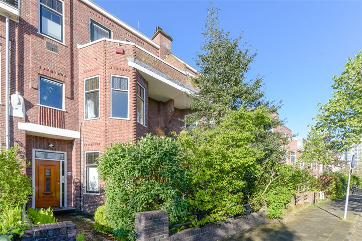 Koningin Wilhelminalaan 516 en Voorburg foto