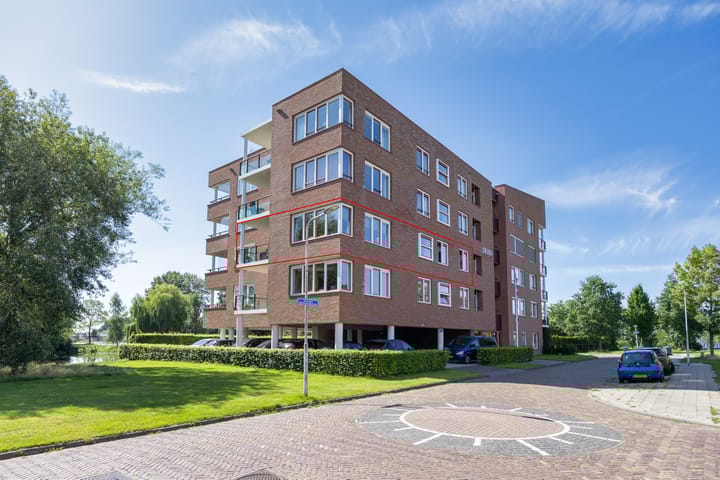 Koningin Wilhelminastraat 98 in Sneek Foto