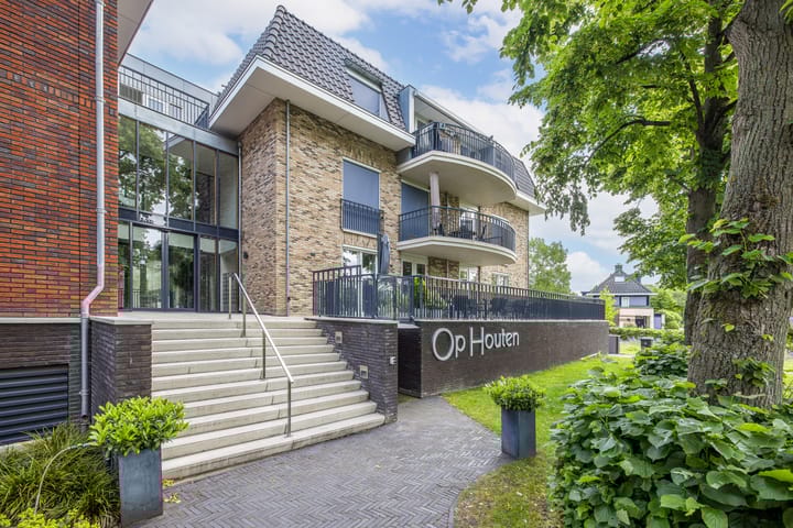 Koningin Wilhelminaweg 13 in Houten photo