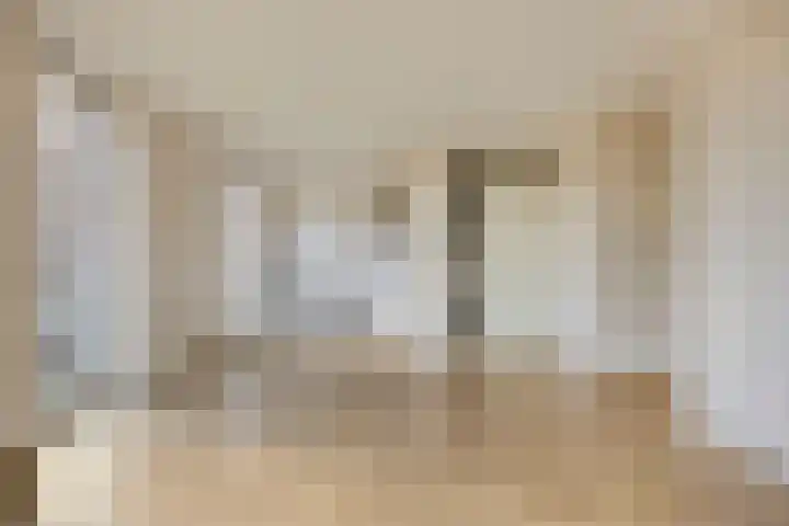 Koninginnedijk 192 Grave thumbnail 17