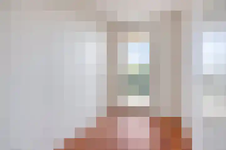 Koninginnedijk 214 Grave thumbnail 22